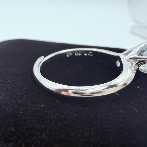 1ct Ice Blue Adjustable Moissanite Ring . S925 Silver , w/gra cert - Picture 5 of 13